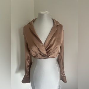 Dynamite long sleeve crop top